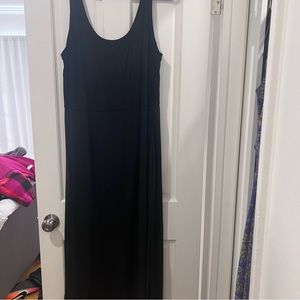 NFS/ trade pending Vince camuto black dress